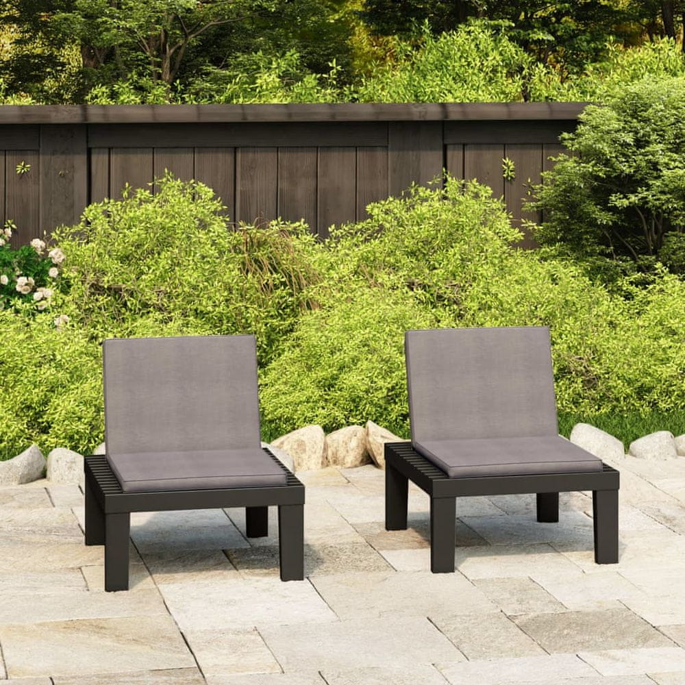 Vidaxl Záhradné stoličky s podložkami 2 ks plast sivé
